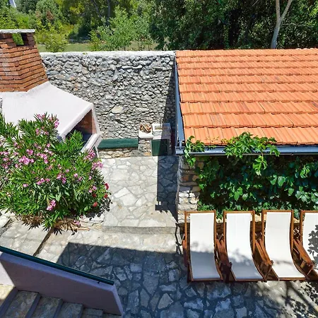 House Bepo I Zara