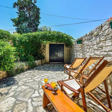 House Bepo I Zara بيت للعطل *