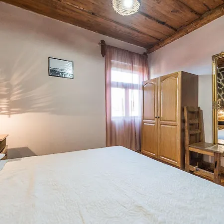 House Bepo I Zara Tatil Evi